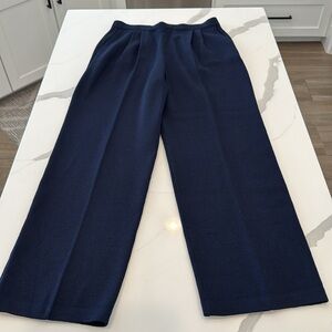 St. John Collection Navy Blue Santana
Size 10